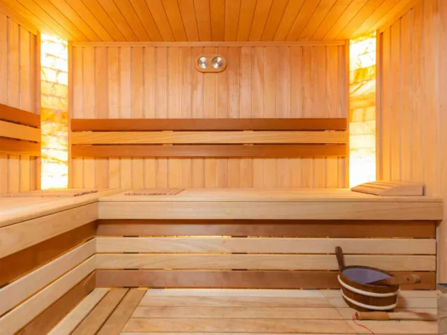 Sauna iç mekan ahşap kaplama